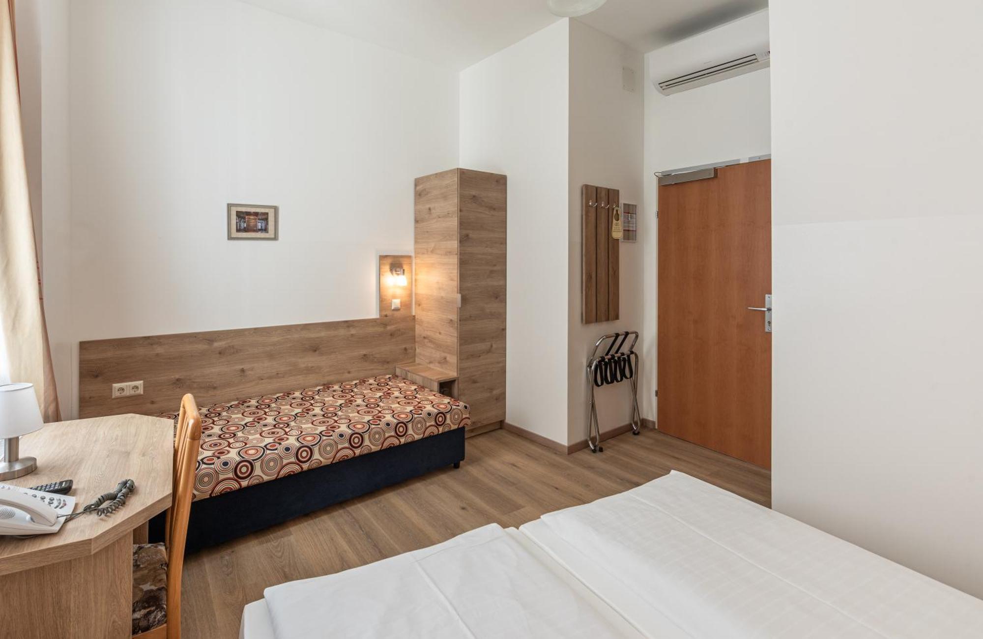 Hotel Terminus Вена Экстерьер фото