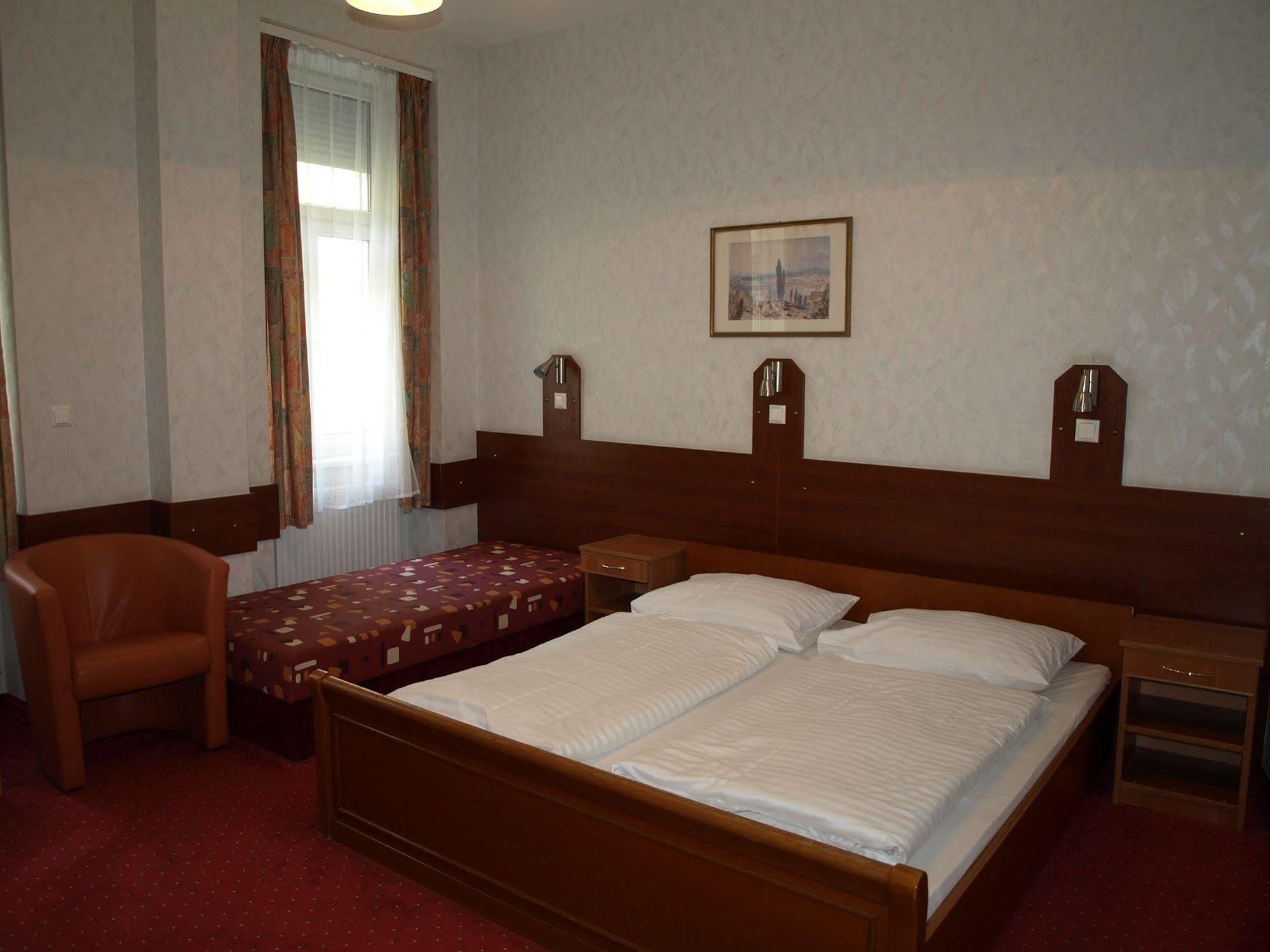 Hotel Terminus Вена Экстерьер фото